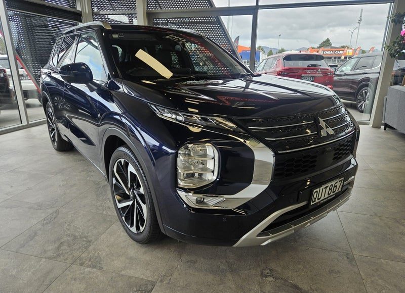 2024 Mitsubishi Outlander VRX 2.5P/4WD/CVT, photo 2