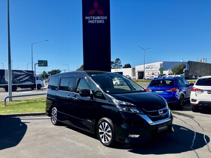 2017 Nissan Serena HYBRID HIGHWAY STAR
