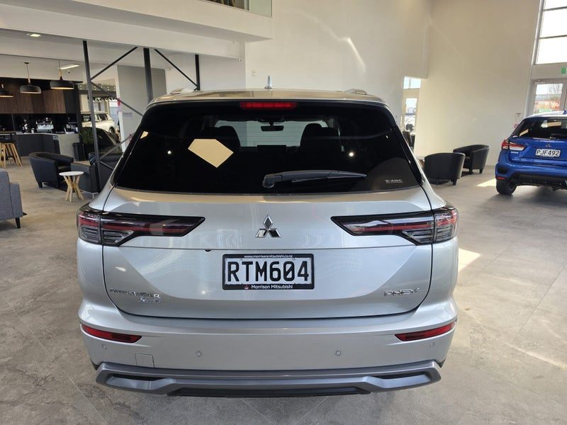 2026 Mitsubishi Outlander PHEV XLS 4WD, photo 3