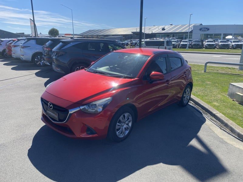 2015 Mazda Demio 13S, photo 3
