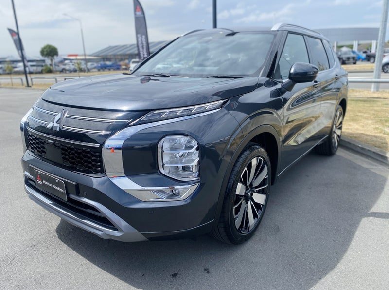 2026 Mitsubishi Outlander 2.5P VRX 4WD CVT, photo 3