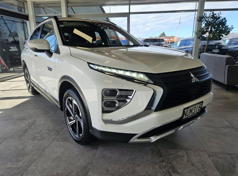 2022 Mitsubishi Eclipse Cross XLS PHEV/4WD/AT, photo 2