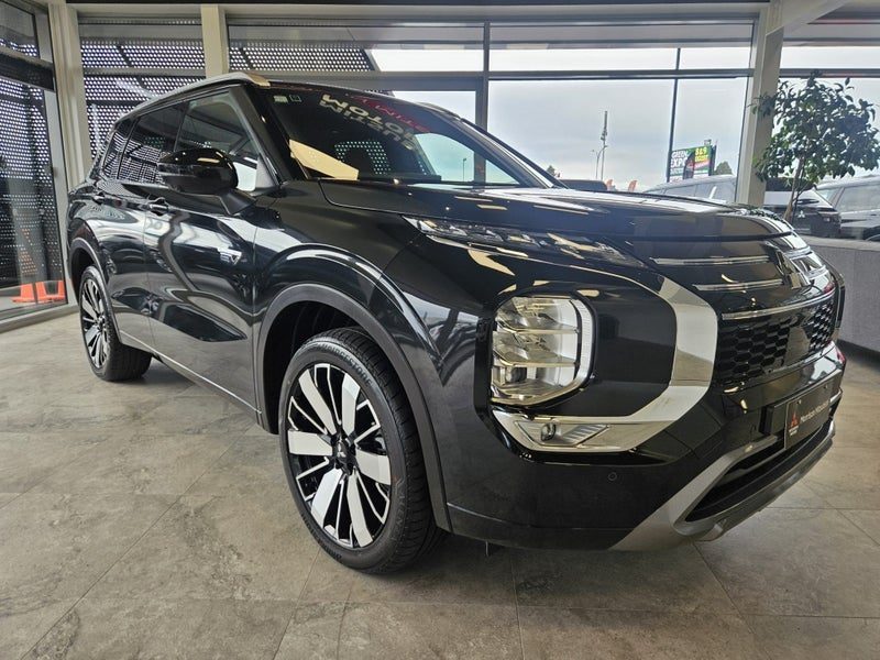 2026 Mitsubishi Outlander PHEV EXCEED 4WD, photo 2