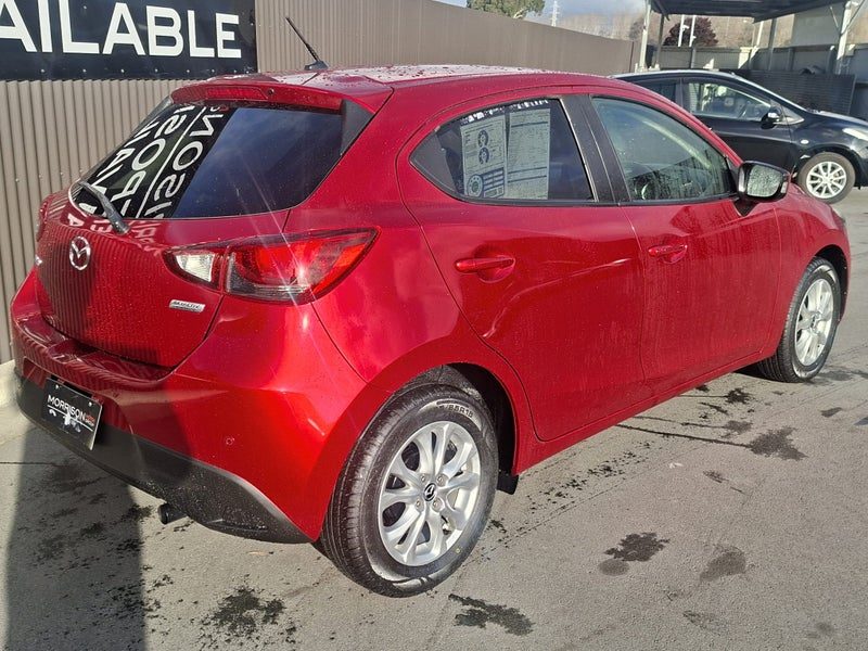 2015 Mazda Demio, photo 3