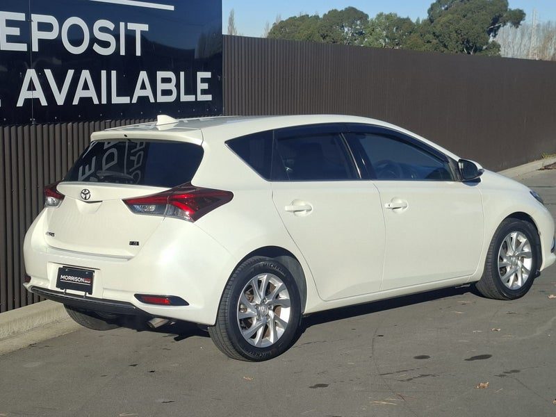 2015 Toyota Corolla AURIS 180S LOW KMS, photo 3