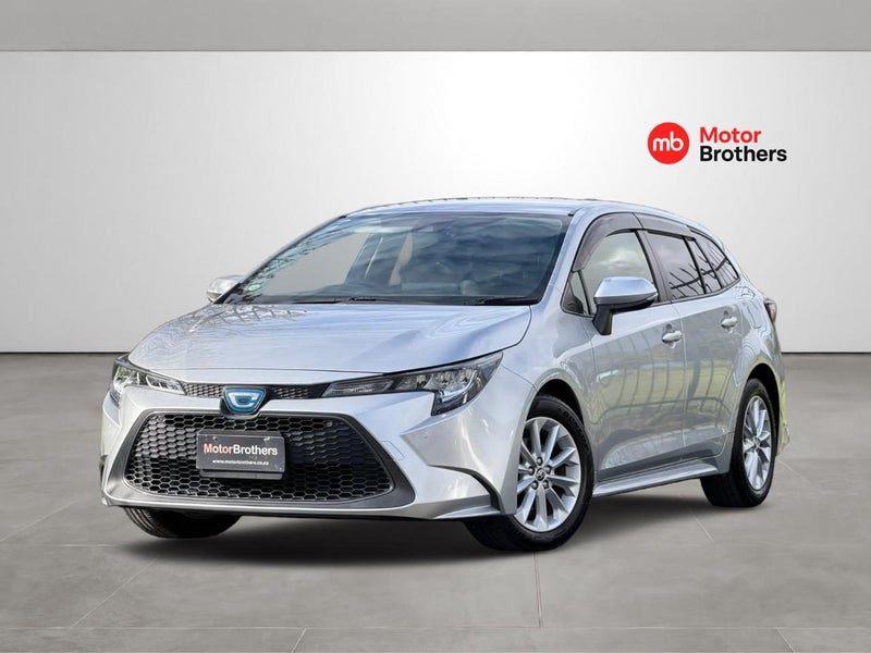 2021 Toyota Corolla Touring S Hybrid, photo 3