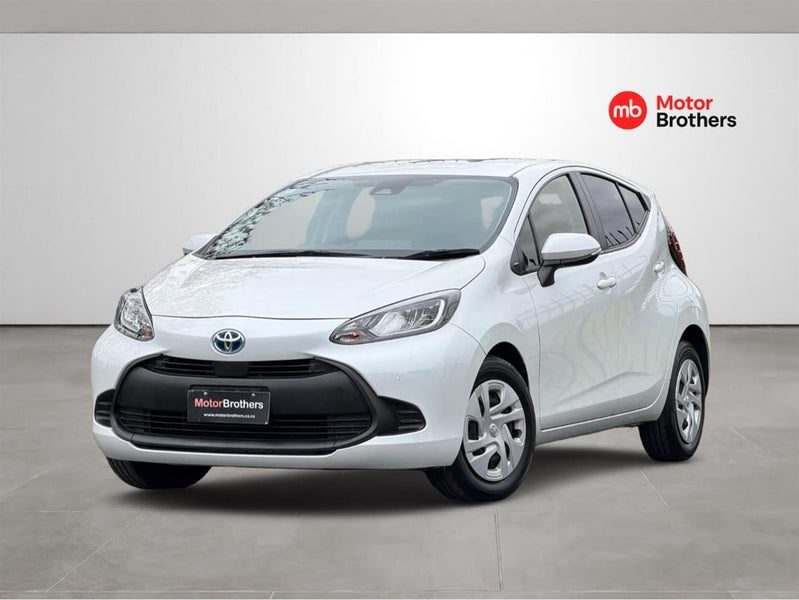 2022 Toyota Aqua, photo 3