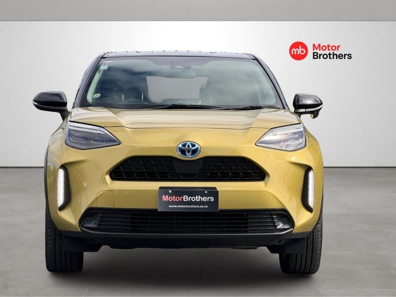 2021 Toyota Yaris Cross Hybrid Z, photo 2