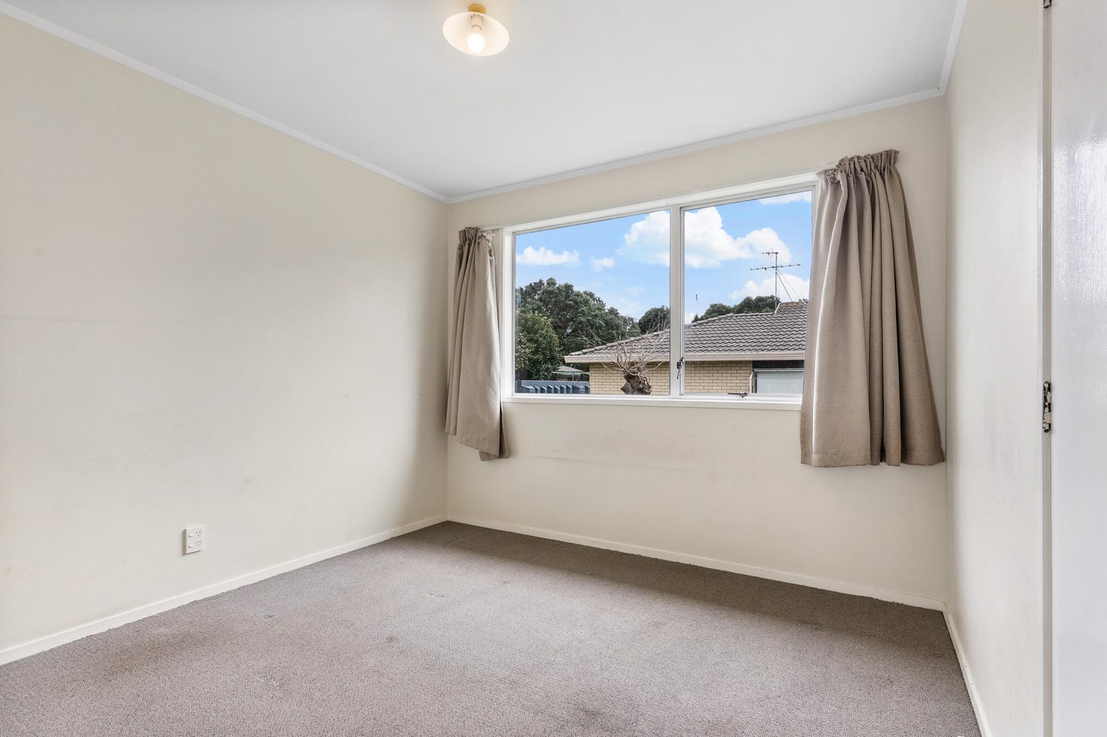 501 Weymouth Road, Weymouth, photo 5