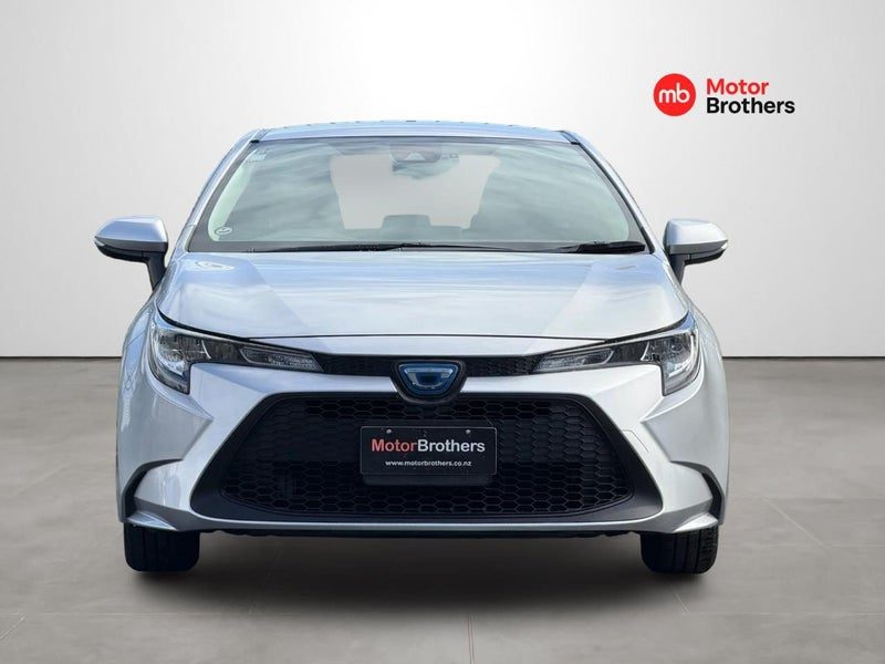 2021 Toyota Corolla Touring Hybrid GX G-X, photo 2