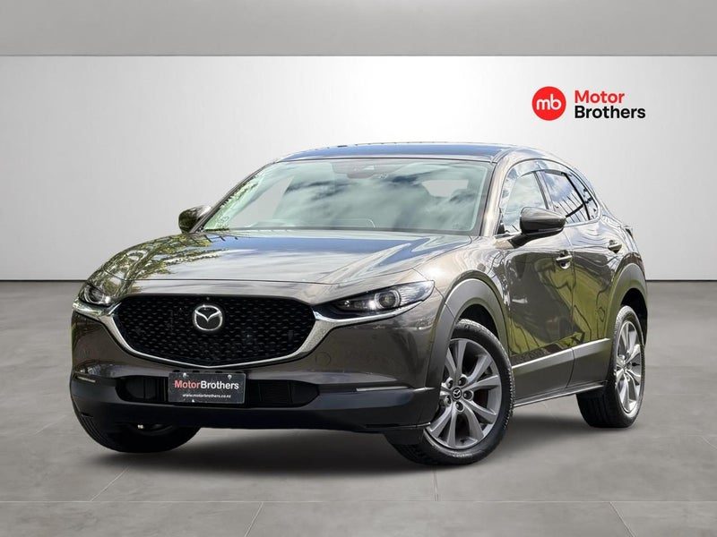 2021 Mazda CX-30 20S Leather Package, photo 3