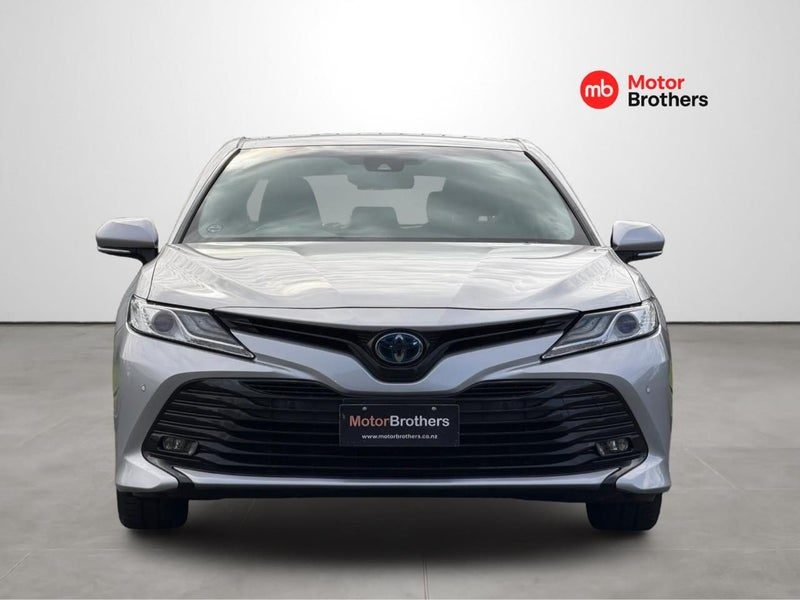 2021 Toyota Camry Hybrid X, photo 2