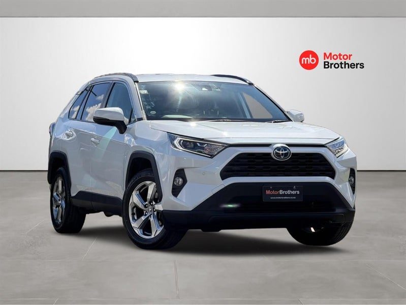 2020 Toyota RAV4 Hybrid X