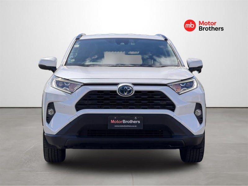 2020 Toyota RAV4 Hybrid X, photo 2