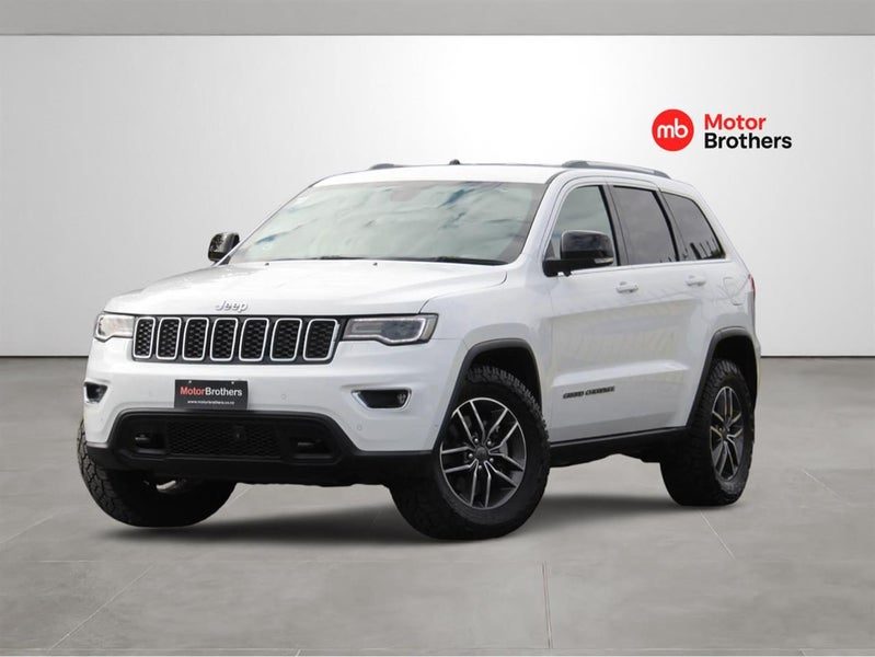 2021 Jeep Grand Cherokee LAREDO 3.6L V6 4X4, photo 3