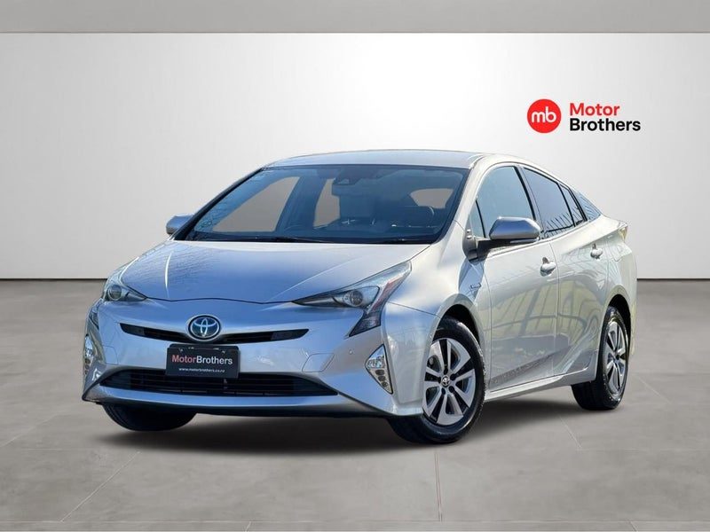 2017 Toyota Prius S HYBRID, photo 3