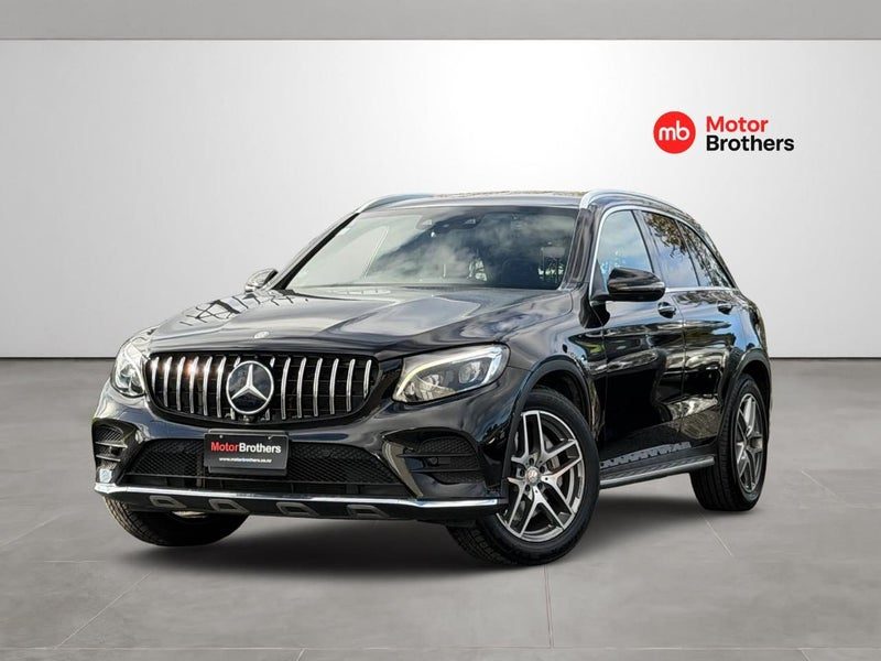 2016 Mercedes-Benz GLC 250 4Matic AMG Sport, photo 3