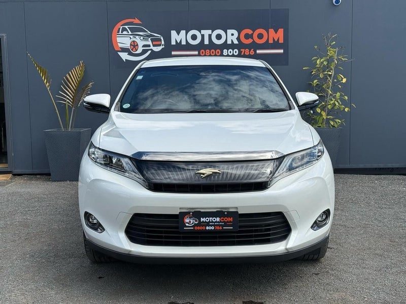 2014 Toyota Harrier Premium, photo 2