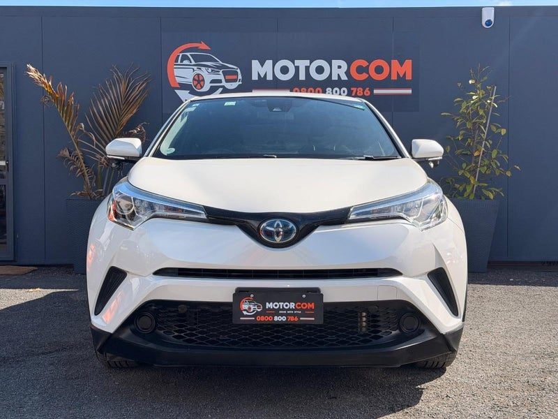 2017 Toyota C-HR S, photo 2