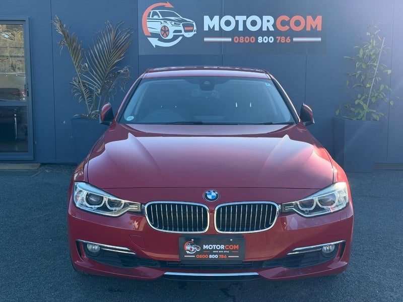 2014 BMW 320i Luxury, photo 2