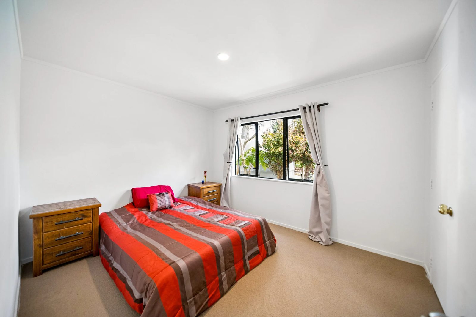 943 Glenbrook Road, Glenbrook, photo 16