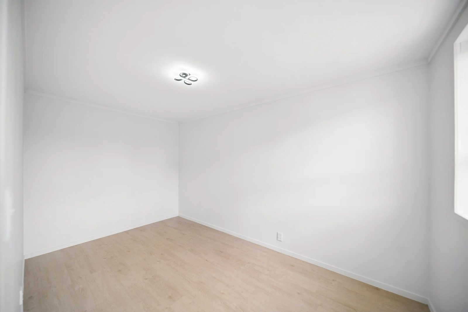 943 Glenbrook Road, Glenbrook, photo 20