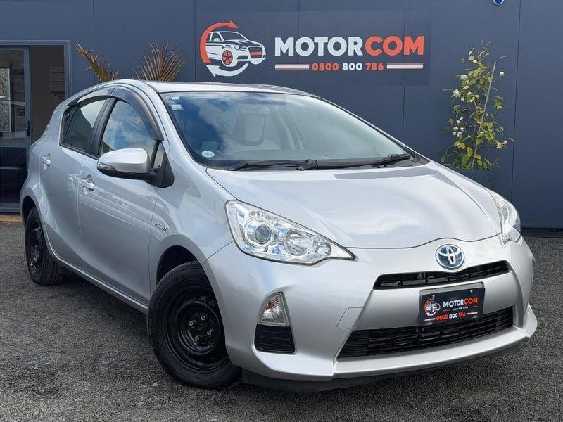 2014 Toyota Aqua L / Immobilizer / Central Locking