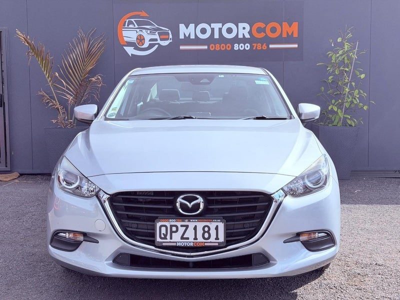 2018 Mazda Axela Hybrid, photo 2