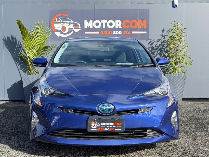 2016 Toyota Prius A, photo 2