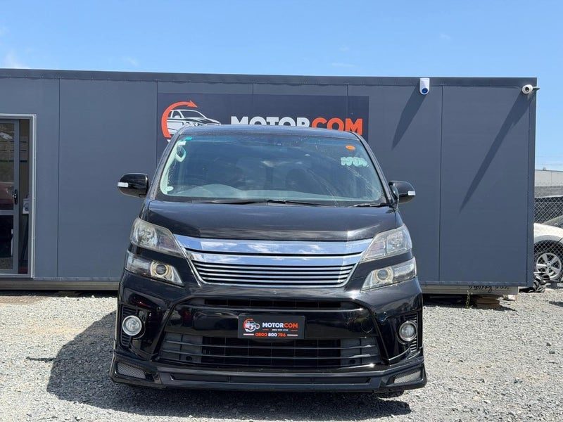 2013 Toyota Vellfire Z, photo 2