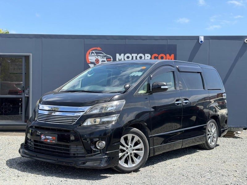 2013 Toyota Vellfire Z, photo 3