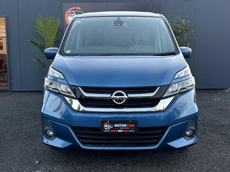 2018 Nissan Serena, photo 2