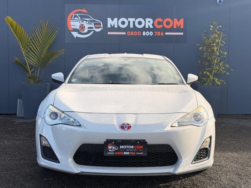 2015 Toyota 86 G, photo 2