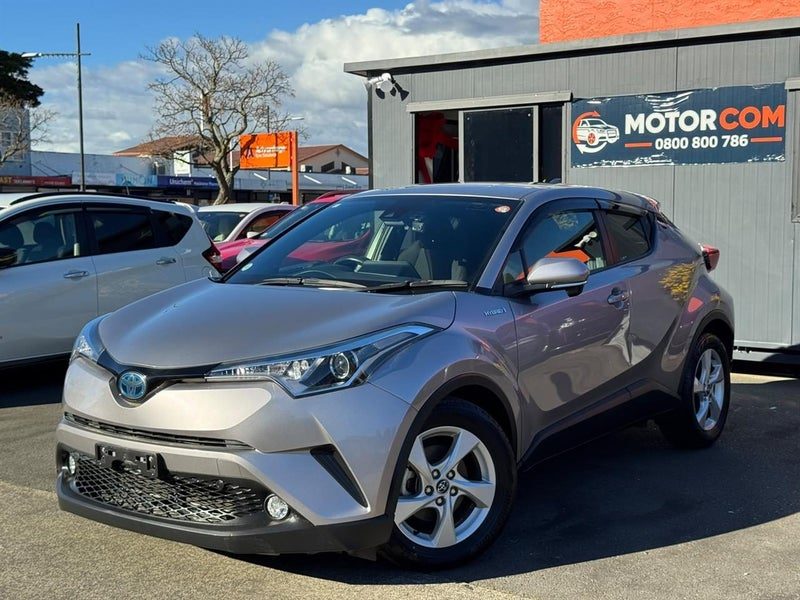 2017 Toyota C-HR S, photo 3