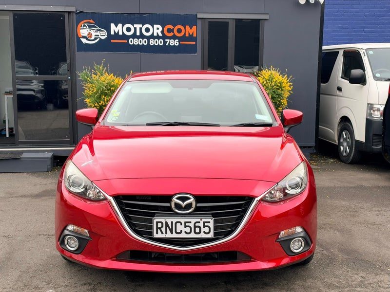 2014 Mazda Axela Hybrid | Reversing Camera |, photo 2