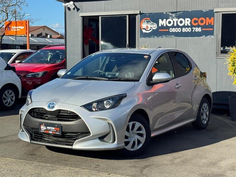 2021 Toyota Yaris Hybrid, photo 3