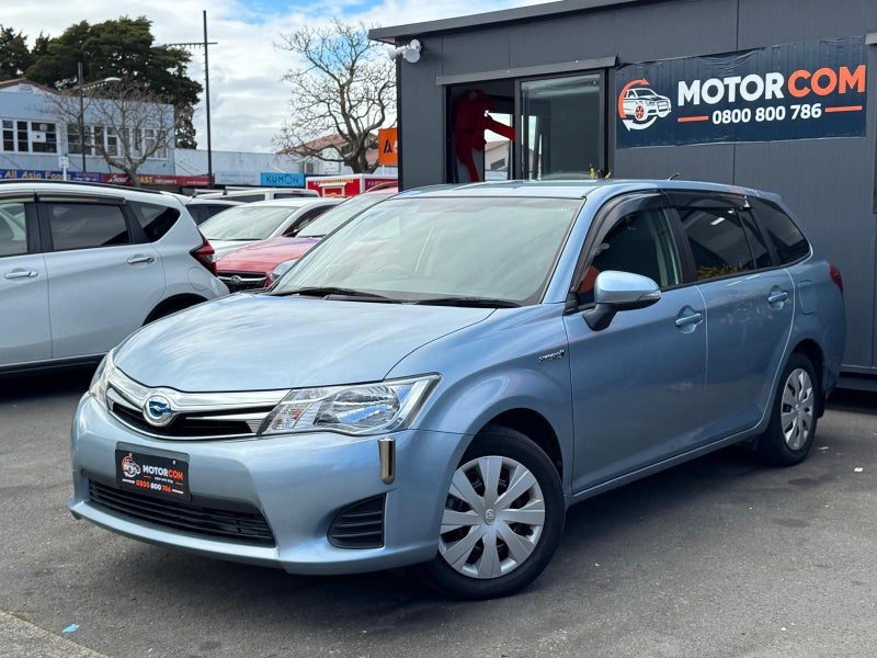 2013 Toyota Corolla Fielder, photo 3