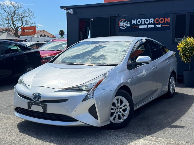 2017 Toyota Prius, photo 3
