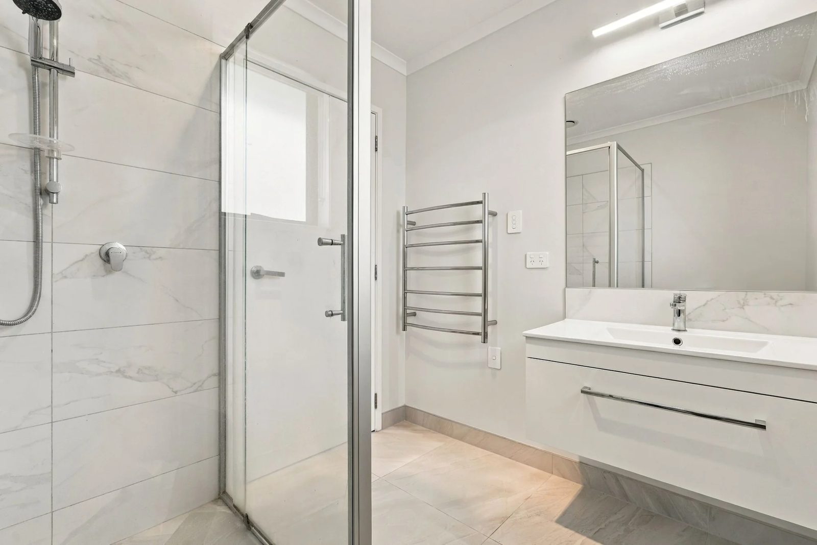 24 Kerr Crescent, Patumahoe, photo 15