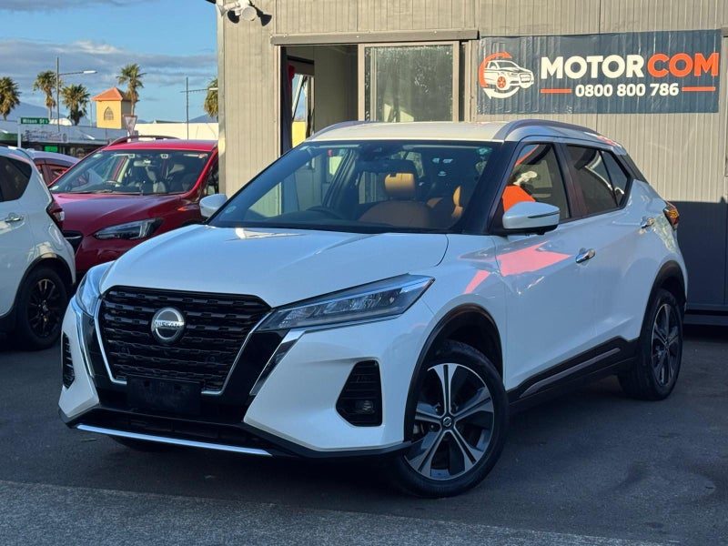 2021 Nissan Kicks X, photo 3