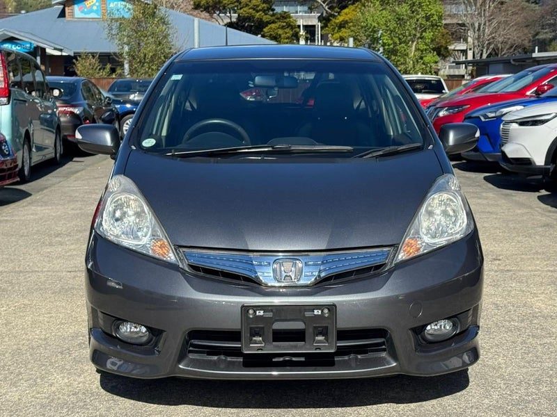 2013 Honda Fit Shuttle, photo 2
