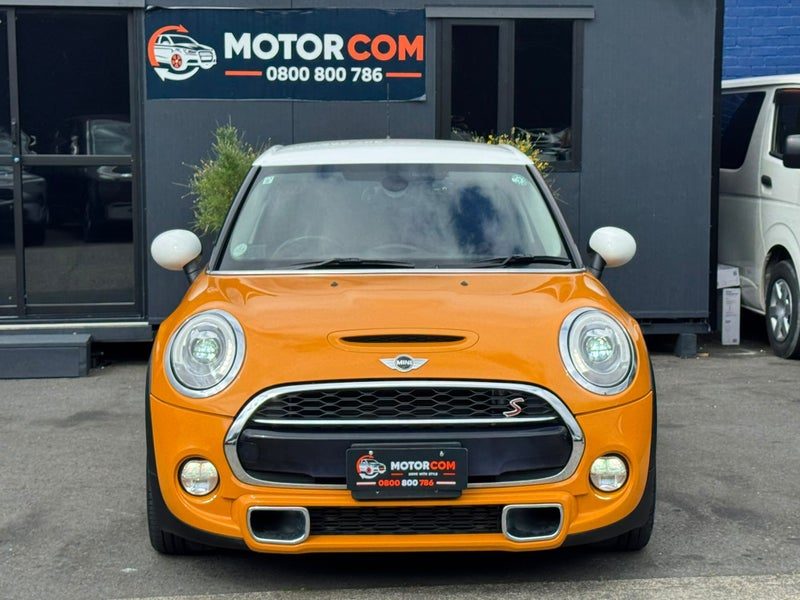 2015 MINI Cooper S, photo 2