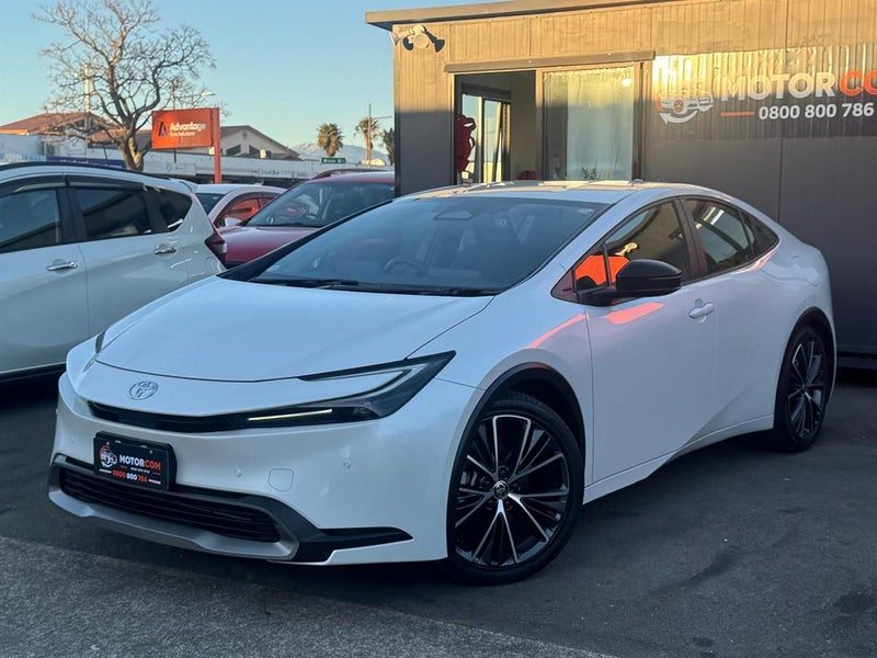 2023 Toyota Prius G, photo 3
