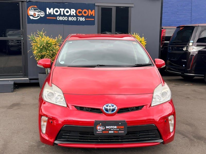 2014 Toyota Prius, photo 2