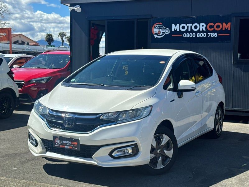 2017 Honda Fit Hybrid, photo 3