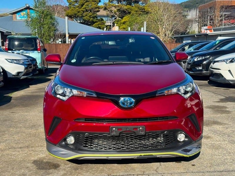 2017 Toyota C-HR G, photo 2