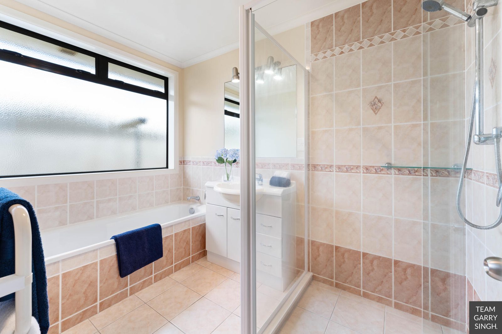 24 Mt Lebanon Crescent, The Gardens, photo 18