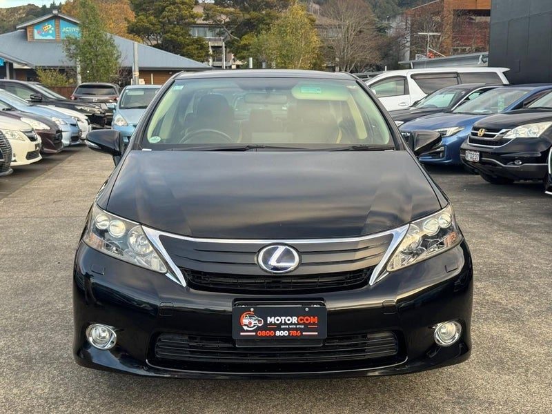 2013 Lexus HS250H Hybrid, photo 2