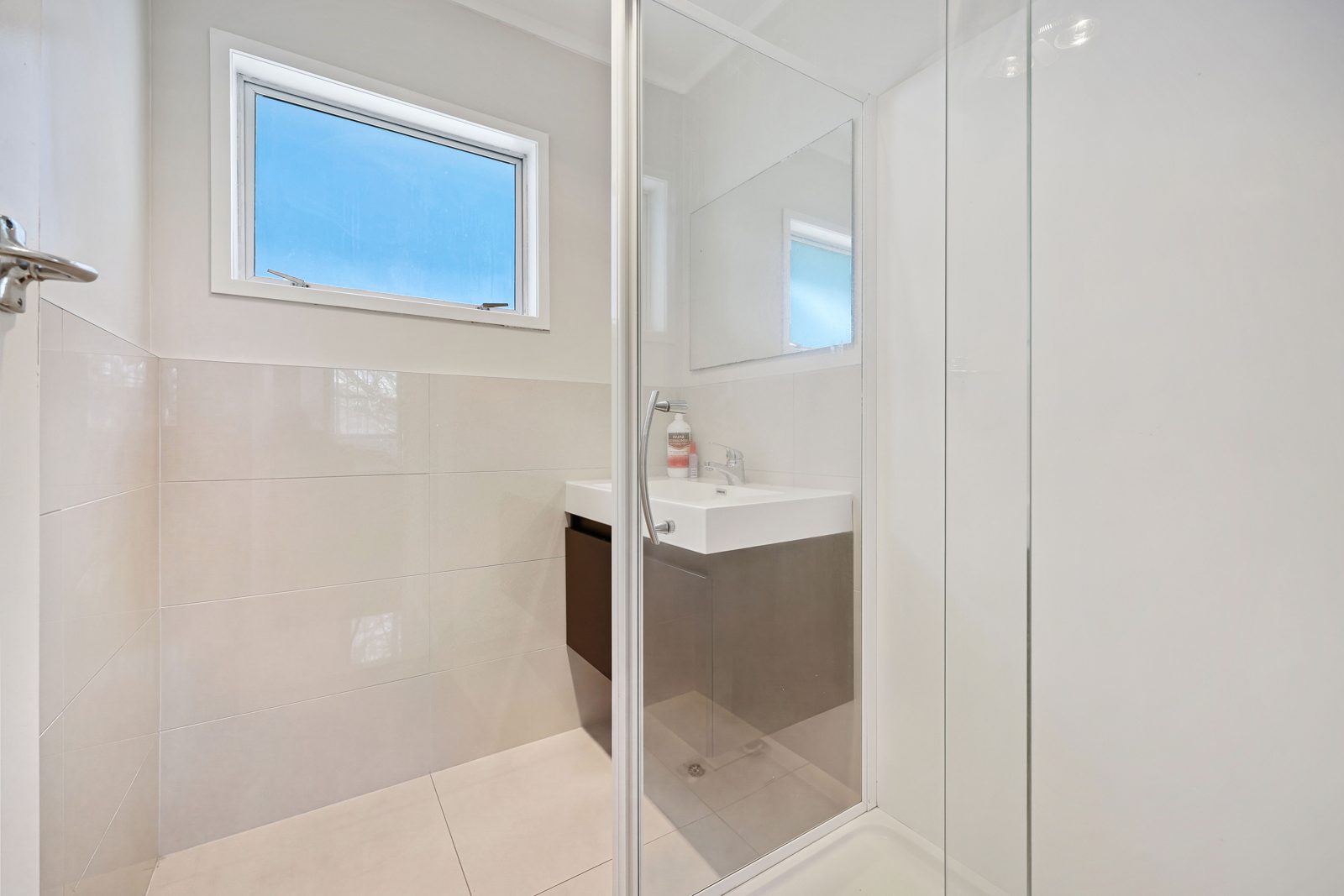 1/25 Waimana Road, Conifer Grove, photo 8