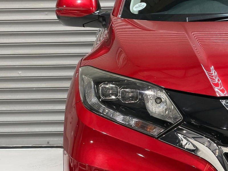 2017 Honda Vezel Hybrid Leather Package, photo 3